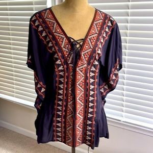 Women’s tribal tunic. Perfect condition. Worn once. Size Small. By Andre (Unit)